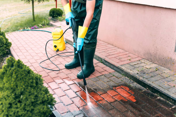 Best Pressure Washing Contractors  in Oakland, CA