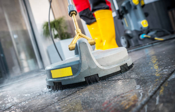 Why Choose Our Certified Pressure Washing Experts for Your Project Needs in Oakland, CA?